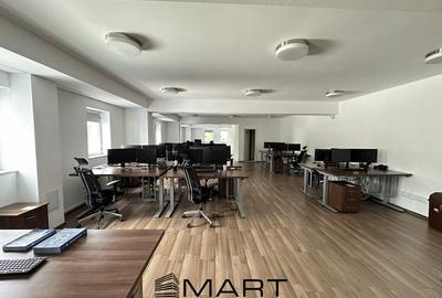 Spatiu birouri 195mp Scoala de inot - 2