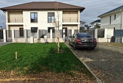 Duplex cu 4 camere, Zona Cora - 1