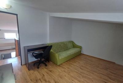 Alexandru- Apartament tip Duplex- Mobilat si utilat-310 euro