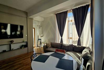 Apartament cu 3 camere decomandat, mobilat în Șelimbăr