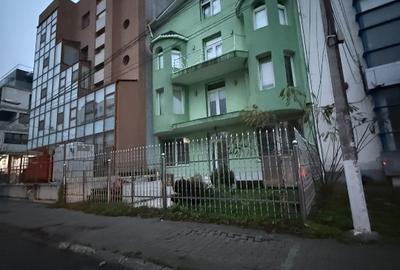 Vila de vanzare ultracentral ideala bussiness - 2