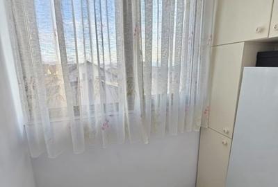 Etaj 2 Apartament 2 Camere Mobilat Bloc 2020 cu Loc Parcare Inclus zona Cug - 5