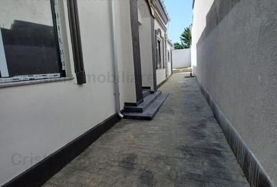Casa RENOVATA INTEGRAL  Centru, CARAMIDA - 18
