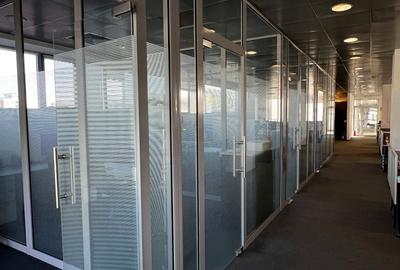 Birou, 279 mp în Central