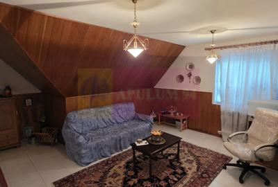 Vila de vanzare cu 6 camere si teren de 5116 mp in Cornu, Prahova - 14