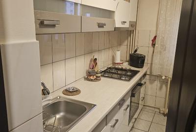 Apartament cu 2 camere decomandat în Rahova