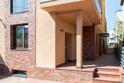 Rond Dorobanti - vila renovata de vanzare - 2