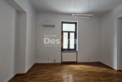 Spațiu de birouri într-o vilă istorică | 160 mp | Piața Romană - 4