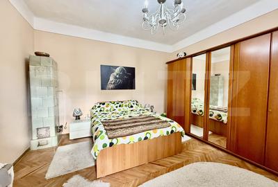 Casă individuală cu 1 camere în Central