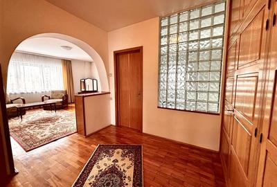 Vila zona Coresi | 1170 mp teren | 6 camere | De vanzare - 13