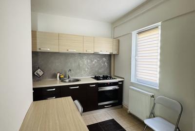 De închiriat – Apartament spațios și luminos - 10