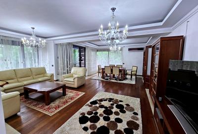 Apartament cu 4 camere decomandat, mobilat în Herăstrău