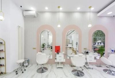 Spațiu comercial, de 117 mp, în P-ța Victoriei