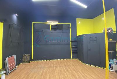 De inchiriat spatiu comercial stradal in zona ultracentrala, Oradea, Bihor - 2