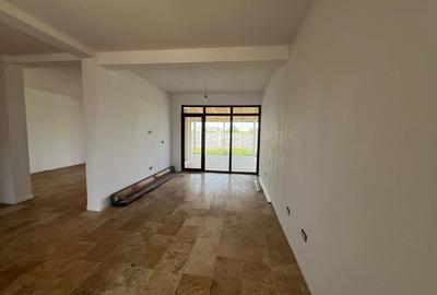 Duplex cu 4 camere de vanzare in Dumbravita