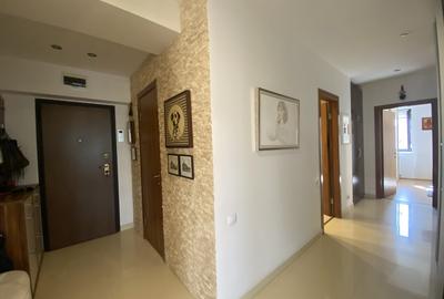 Apartament 4 camere bloc boutique si terasa de 25m - 11