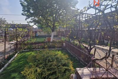 Casa individuala de vanzare cu 4 camere si teren de 800 mp - Recas - 22