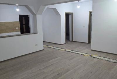 Vand Casa Noua , la 4 km de orasul Targu Neamt( Topolita) - 15