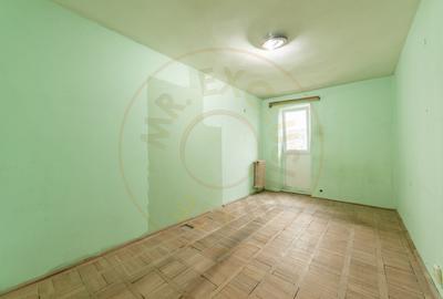 Apartament 3 camere, etaj 3/4, Razboieni - 3