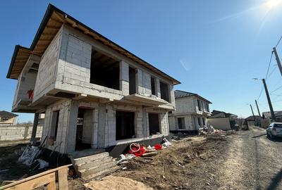 Casă individuală P+ETAJ+Pod Valu lui Traian, 265 mp teren • 2 parcări - 1