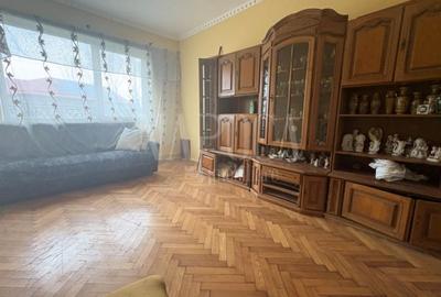 Casă cu 3 camere în Iris