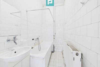 Casă 2 camere + anexe, teren 234 mp. - 11