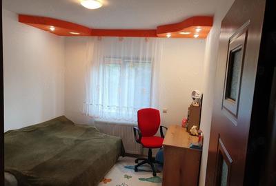 Vanzare Apartament 4 camere - 9