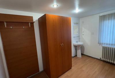 Vanzare Casa Sararie 6 camere - 13