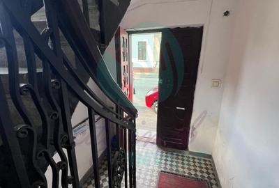 4 camere in Vila interbelica 106mp-Centrala proprie- Calea Calarasilor - 14