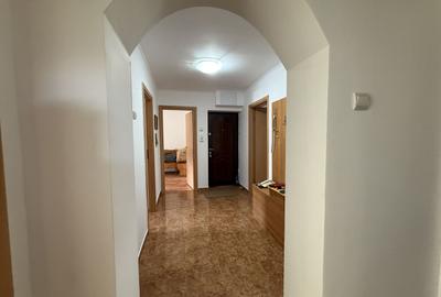 Ultracentral liceul Pedagogic-  apartament 4 camere decomandat - 13