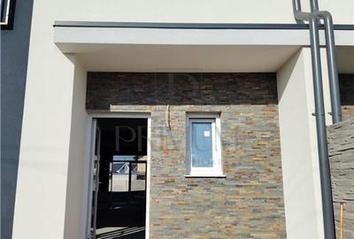 Duplex cu 4 camere în Urseni