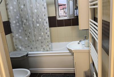 Apartament cu 3 camere , zona Kik , parcare - 9