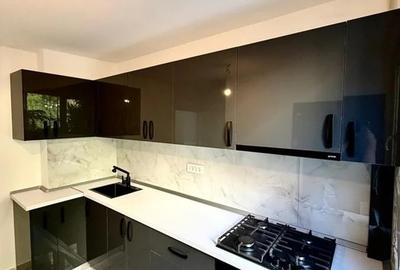 Apartament cu 2 camere decomandat în Drumul Taberei