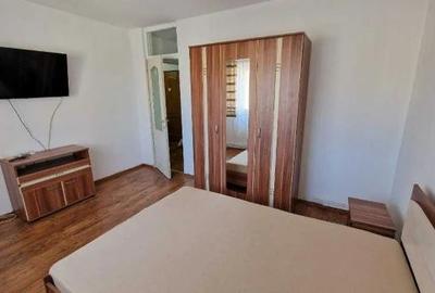INCHIRIEZ APARTAMENT 2 CAMERE ZONA TEREZIAN - 3