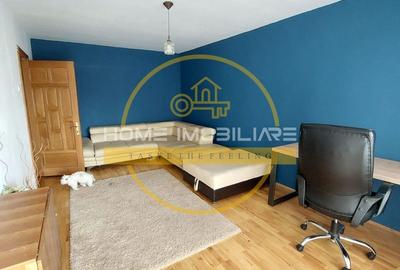 Apartament cu 4 camere decomandat, mobilat în Nicolina