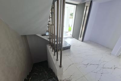 LUX | Casă Individuală | Iancu Nicolae | 10 camere - 11