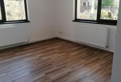 Casa /Vila de inchiriat Bucium - 850 euro - 5