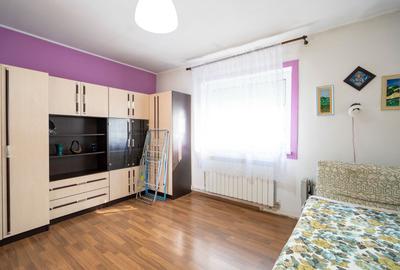 Casa cu 300 mp de teren , acces auto si dublu front in Nufarul - 4