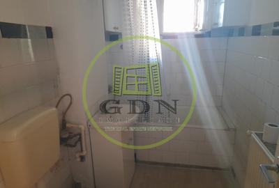 Apartament 2 camere de vanzare la parter B-ul Unirii    Fagaras jud. Brasov - 5