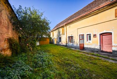Inchiriez Casa-Vila in Jud. Brasov, Loc Cristian Muncitori ! - 9