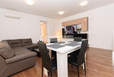 Apartament cu 2 camere semidecomandat, mobilat în Pipera