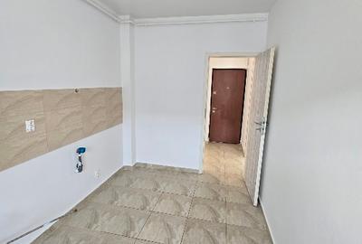 Apartament renovat total decomandat - 4