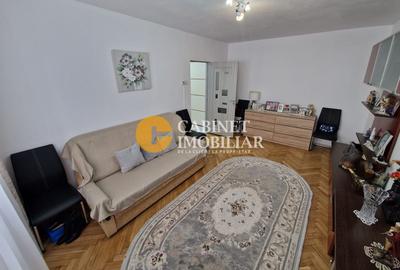 Apartament cu 2 camere decomandat, mobilat în Mircea cel Bătrân