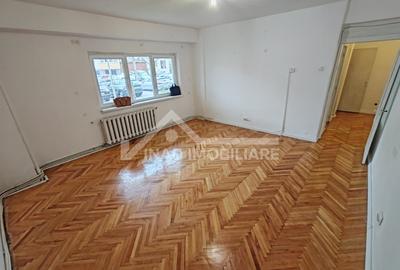 Apartament cu 2 camere de vanzare Gheorgheni Str. Nicolae Titulescu - 1