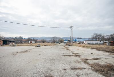 Inchiriez teren si cladiri in localitatea Betesti, judetul Harghita - 1