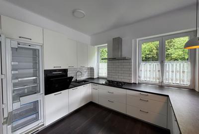 Apartament cu vedere spre Tâmpa, liniște și natură, în Centrul Istoric al Brașov - 9