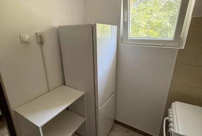 Apartament de Vanzare - 2 Camere - Aparatorii Patriei - 50 mp - 3