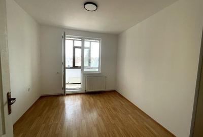 Apartament cu 3 camere in mun. Brasov - 2