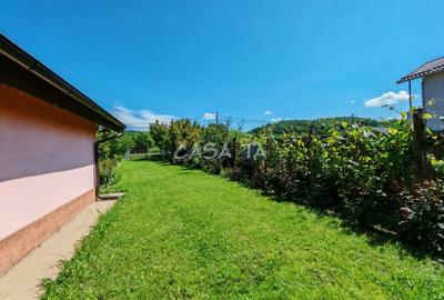 Casa situata in Samarinesti, sat Valea Bisericii - 7