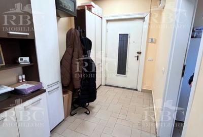 Spatiu birou pretabil si cabinet medical cu 2 parcari Semicentral - 13